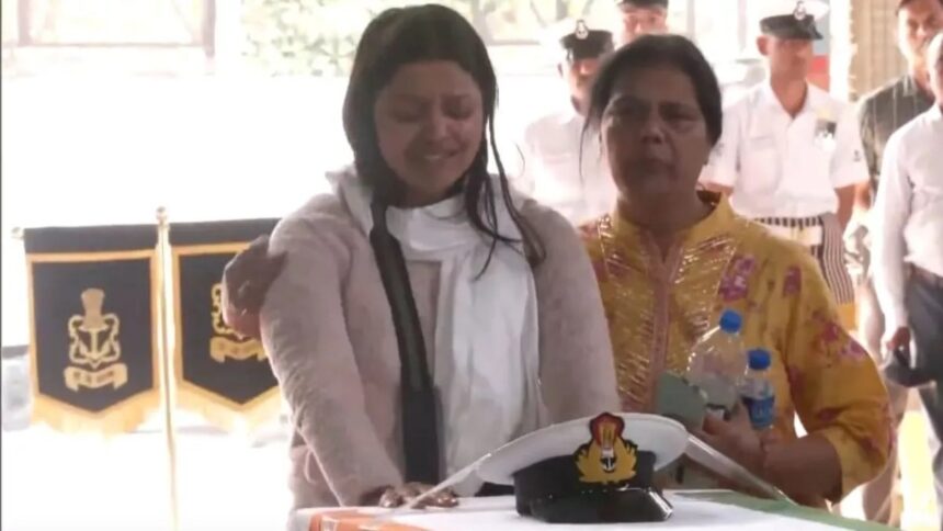 Pahalgam Attack: शादी के सातवें दिन शहीद हुए लेफ्टिनेंट विनय