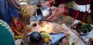 महाशिवरात्रि पर लगाएं इन 4 चीजों का भोग, बरसेगी भोलेनाथ की कृपा