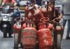 मिडिल ईस्ट युद्ध के बीच भारत सरकार सतर्क, तेल कंपनियों को LPG उत्पादन बढ़ाने का दिया आदेश