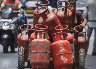 मिडिल ईस्ट युद्ध के बीच भारत सरकार सतर्क, तेल कंपनियों को LPG उत्पादन बढ़ाने का दिया आदेश