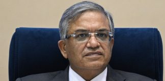 ज्ञानेश कुमार