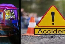 लखनऊ-आगरा एक्सप्रेसवे पर भीषण हादसा, खड़े ट्रक से टकराईं दो रोडवेज बसें, 31 लोग घायल लखनऊ-आगरा एक्सप्रेसवे हादसा