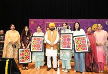 लोकतंत्र को मजबूत करने और समाज में सार्थक बदलाव लाने के लिए महिलाओं को राजनीति में आगे आना चाहिए – CM मान CM मान