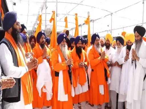 होला मोहल्ला होला मोहल्ला