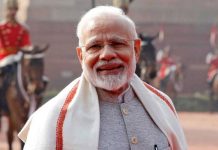 देशभर में धूमधाम से मनाई जा रही होली, राष्ट्रपति मुर्मू और PM मोदी ने दी देशवासियों को शुभकामनाएं PM मोदी