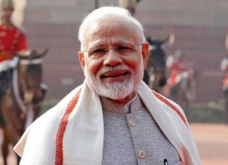 देशभर में धूमधाम से मनाई जा रही होली, राष्ट्रपति मुर्मू और PM मोदी ने दी देशवासियों को शुभकामनाएं PM मोदी