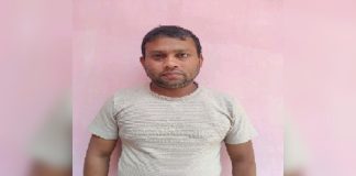 असम में सिविल कर्मचारी गिरफ्तार, पाकिस्तानी को भेजता था खुफिया जानकारी सिविल कर्मचारी गिरफ्तार