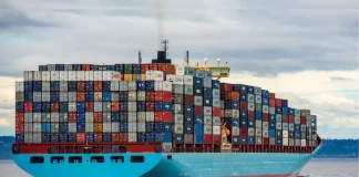 भुखमरी से परेशान कंगाल पाकिस्तान के मुँह से ईरान ने छीना निवाला, भारत की तरफ मोड़ा कराची जाने वाला जहाज़