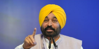 पिछली सरकारों ने गरीबों से शिक्षा छीनकर और स्कॉलरशिप का पैसा हड़पकर बाबा साहेब अंबेडकर की पीठ में छुरा घोंपा: CM मान