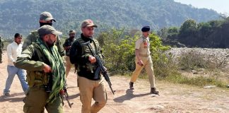 जम्मू-कश्मीर पुलिस की बड़ी कार्रवाई, लश्कर-ए-तैयबा के नेटवर्क का भंडाफोड़, 16 साल से छिपे पाकिस्तानी आतंकी समेत 5 गिरफ्तार