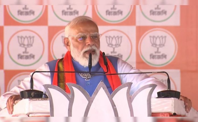 PM मोदी