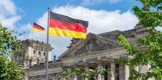 जर्मनी सरकार का बड़ा फैसला, पुरुषों के देश छोड़ने पर लगी रोक जर्मनी सरकार