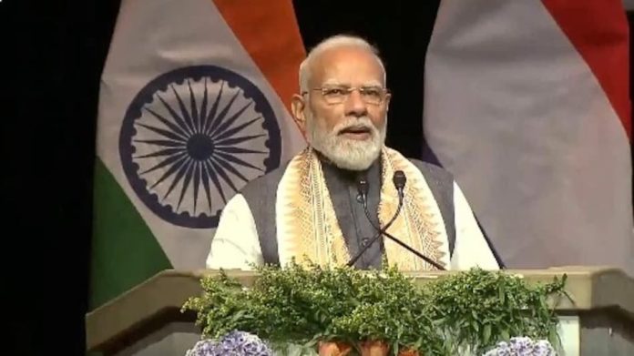 PM मोदी