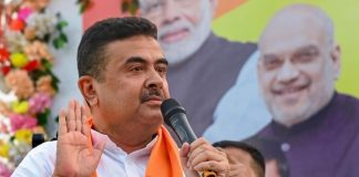 बंगाल में शुभेंदु सरकार का बड़ा एक्शन, धान-चावल वितरण से लेकर रेत खनन तक गड़बड़ी के आरोप में 4 अधिकारी सस्पेंड शुभेंदु सरकार