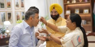CM रेखा गुप्ता