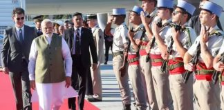 फ्रांस पहुंचते ही PM मोदी का हुआ भव्य स्वागत, आज राष्ट्रपति मैक्रों संग करेंगे अहम बैठक, 17 जून को G7 समिट में होंगे शामिल