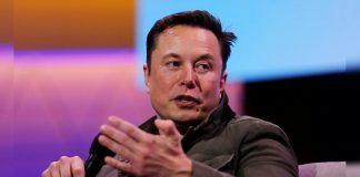 रिकॉर्ड ऊंचाई छूने के बाद औंधे मुंह गिरा SpaceX का स्टॉक, मस्क की नेटवर्थ $1.45 ट्रिलियन से घटकर $1.1 ट्रिलियन