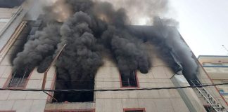 नरेला प्लास्टिक फैक्ट्री