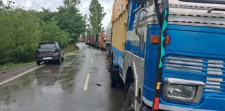 जम्मू-श्रीनगर हाईवे पर बड़ा संकट! उधमपुर के देवाल में भूस्खलन से NH-44 बंद, यात्रियों को यात्रा टालने की सलाह