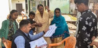 हरियाणा के बाद दिल्ली में भी बढ़ी SIR की डेडलाइन, 8 अगस्त तक जारी रहेगा डोर-टू-डोर अभियान Delhi SIR