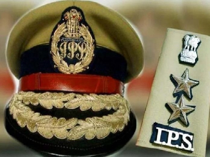 UP IPS officers