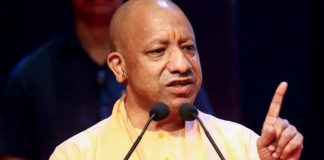 मजदूरों को योगी सरकार का बड़ा गिफ्ट, अब ओवर टाइम पर मिलेगा डबल पैसा Yogi government