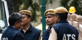 हापुड़ में ATS की दबिश, मस्जिद से दो संदिग्धों को किया गिरफ्तार Hapur