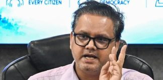 दिल्ली SIR का डेटा जारी, 13 जिलों में सिर्फ 67.18% फॉर्म डिजिटाइज, बाकी का क्या होगा? Delhi SIR