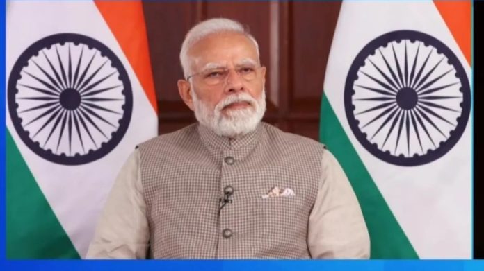 PM मोदी