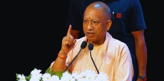80वें स्वतंत्रता दिवस पर CM योगी का संदेश, कहा – अंतिम पंक्ति के व्यक्ति तक अधिकार पहुंचना ही असली आजादी CM योगी
