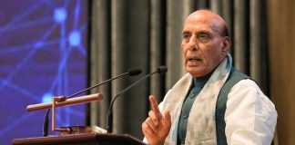 ‘भारत हर तरह की ‘स्ट्राइक’ के लिए तैयार’, रक्षा मंत्री राजनाथ सिंह ने पाकिस्तान को दी कड़ी चेतावनी, बोले- बातचीत की गुंजाइश खत्म अगर…