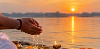 Bhadrapada Amavasya 2026: 10 या 11 सितंबर? जानें पितरों के तर्पण-श्राद्ध की सही तारीख और स्नान-दान का मुहूर्त