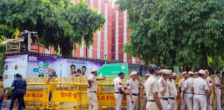 दिल्ली के सदर बाजार में मासूम से दरिंदगी, छठी कक्षा की बच्ची को बंधक बनाकर किया यौन शोषण Delhi