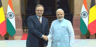 PM मोदी और बार्ट डी वेवर