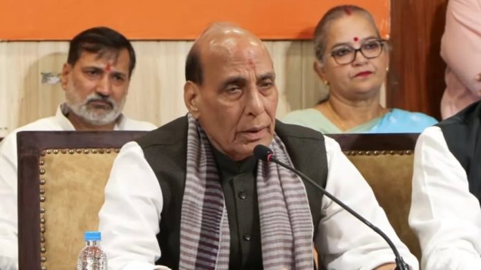 रक्षा मंत्री राजनाथ सिंह