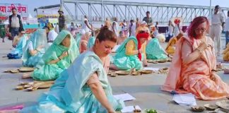 रूस-इटली-जर्मनी से लेकर यूक्रेन से अफ्रीका तक… पूर्वजों की आत्मा की शांति के लिए गयाजी पहुंचे विदेशी श्रद्धालु