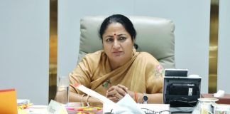 दिल्ली में प्रदूषण पर CM रेखा की लगाम! PUC नहीं तो पेट्रोल-डीजल नहीं, बाहरी गाड़ियों की भी होगी सख्त जांच CM Rekha