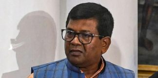 सीने में तेज दर्द के बाद बंगाल विधानसभा अध्यक्ष रथिंद्र बोस अस्पताल में भर्ती, फिलहाल हालत स्थिर अध्यक्ष रथिंद्र बोस