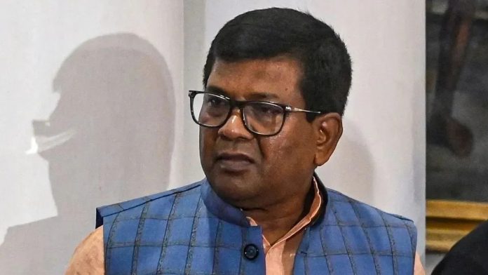 अध्यक्ष रथिंद्र बोस